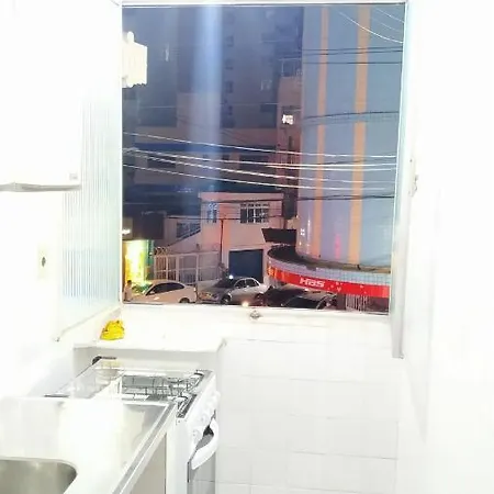 Quitinete A Poucos Passos Da Praia No Ponto Mais Central Da Cidade. Guarapari Exterior foto